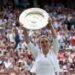 Halep juarai Wimbledon usai tundukkan Serena