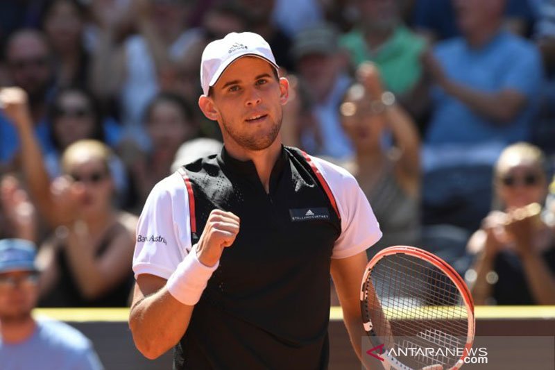 Dominic Thiem juarai Kitzbuehel Open