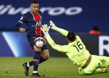 Dua gol Kylian Mbappe bantu PSG lumat Montpellier 4-0