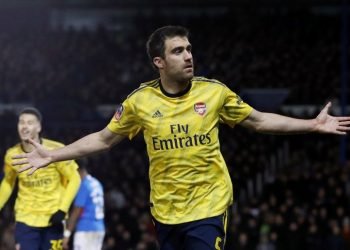 Real Betis berniat gaet Sokratis dari Arsenal