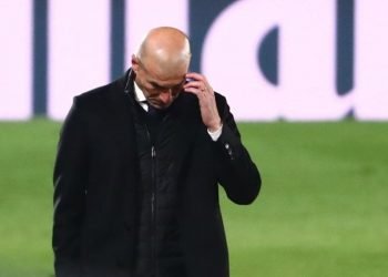 Zidane akui tetap tenang meski terancam dipecat Real Madrid