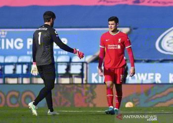 Alisson blunder lagi, Liverpool takluk di markas Leicester