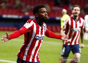 Atletico pastikan Lemar dan Herrera positif terinfeksi COVID-19