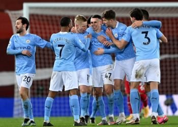 Manchester City kian perkasa