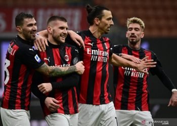 Milan rebut kembali pucuk klasemen usai pecundangi Crotone